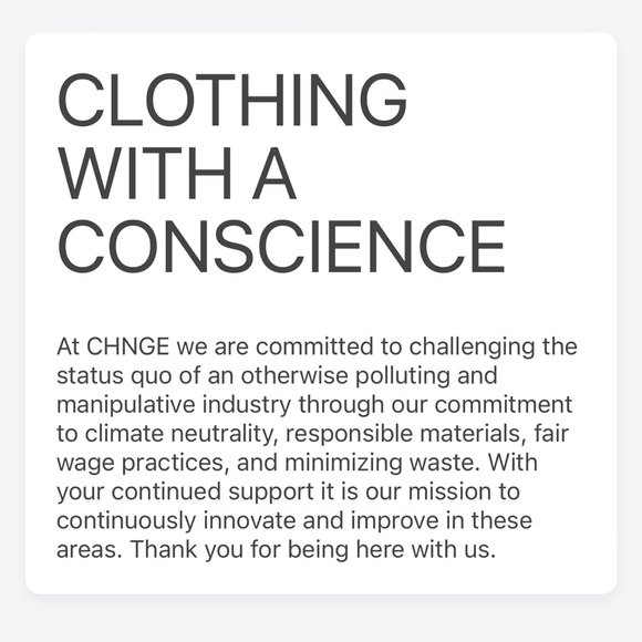 3/$10 NWOT 𝗖𝗛𝗡𝗚𝗘 long sleeve crop top - Picture 16 of 16